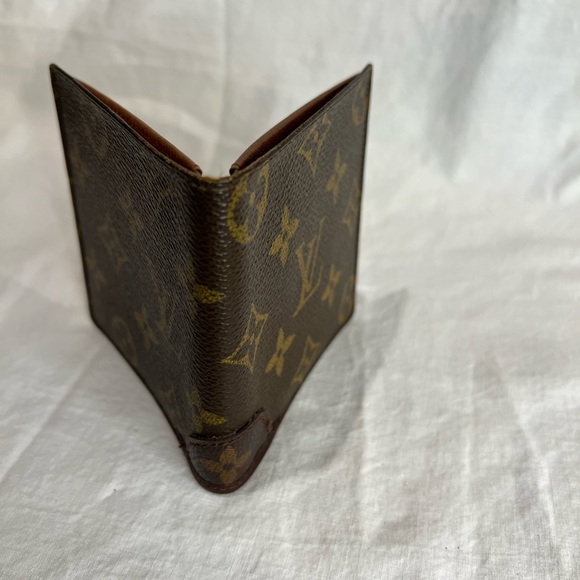 AUTHENTIC LOUIS VUITTON MONO BIFOLD WALLET MEN - Picture 3 of 7